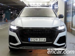 Audi RSQ8 4.0 TFSI 4WD 2021 года из Южной Кореи