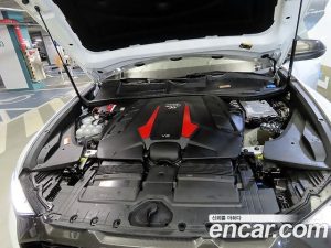 Audi RSQ8 4.0 TFSI 4WD 2021 года из Южной Кореи