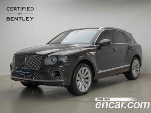 Bentley Bentayga 4.0 V8 Azure 2023 года из Южной Кореи