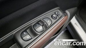 Renault-KoreaSamsung QM6 2.0 GDe RE Signature 2WD 2020 года из Южной Кореи