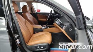 BMW 5-Series 520i Luxury 2020 года из Южной Кореи