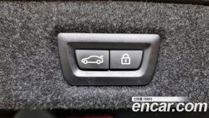 BMW 5-Series 520i Luxury 2020 года из Южной Кореи