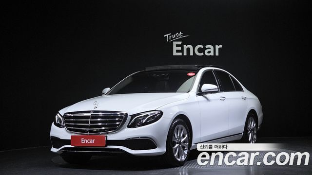 Mercedes-Benz E-Class E300 Exclusive 2019 года из Кореи