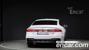 Audi A7 55 TFSI 4WD Premium 2020 года из Южной Кореи