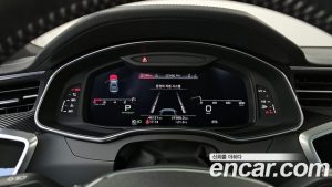 Audi A7 55 TFSI 4WD Premium 2020 года из Южной Кореи