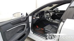 Audi A7 55 TFSI 4WD Premium 2020 года из Южной Кореи