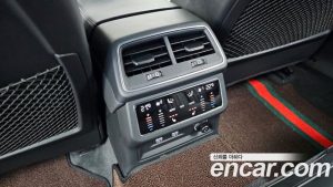 Audi A7 55 TFSI 4WD Premium 2020 года из Южной Кореи