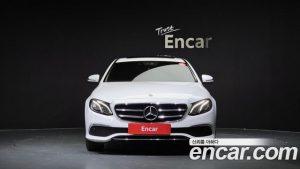 Mercedes-Benz E-Class E250 Avantgarde 2020 года из Южной Кореи