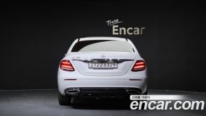 Mercedes-Benz E-Class E250 Avantgarde 2020 года из Южной Кореи