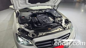 Mercedes-Benz E-Class E250 Avantgarde 2020 года из Южной Кореи