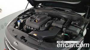 Kia K5 2.0 2020 года из Южной Кореи