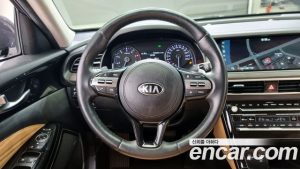 Kia K7 3.0 GDI Signature 2020 года из Южной Кореи