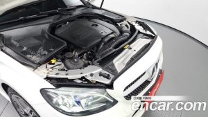 Mercedes-Benz C-Class C200 Cabriolet 2020 года из Южной Кореи