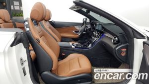 Mercedes-Benz C-Class C200 Cabriolet 2020 года из Южной Кореи