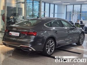 Audi A5 40 TDI 4WD Premium Sportback 2023 года из Южной Кореи
