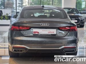 Audi A5 40 TDI 4WD Premium Sportback 2023 года из Южной Кореи