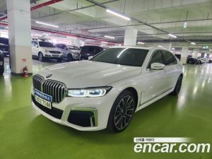 BMW 7-Series 740Li xDrive M Sport 2021 года из Южной Кореи