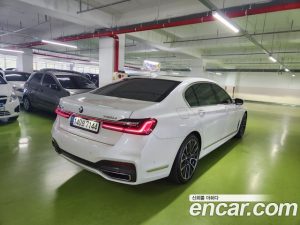 BMW 7-Series 740Li xDrive M Sport 2021 года из Южной Кореи