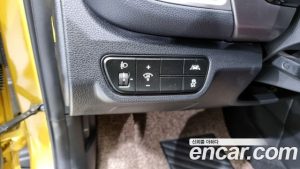 Kia Seltos Бензин 1.6 Turbo 2WD 2020 года из Южной Кореи