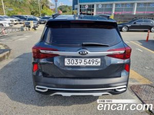 Kia Seltos Бензин 1.6 Turbo 2WD 2020 года из Южной Кореи