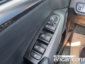 Kia Seltos Бензин 1.6 Turbo 2WD 2020 года из Южной Кореи
