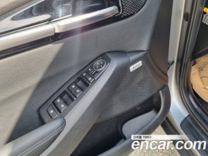 Kia Seltos Бензин 1.6 Turbo 2WD 2020 года из Южной Кореи