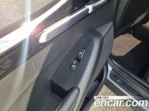 Kia Seltos Бензин 1.6 Turbo 2WD 2020 года из Южной Кореи