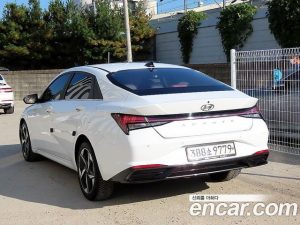 Hyundai AVANTE 1.6 2021 года из Южной Кореи