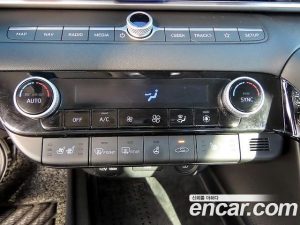 Hyundai AVANTE 1.6 2021 года из Южной Кореи