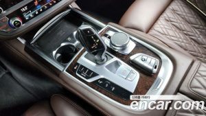 BMW 7-Series 750Li xDrive Design Pure Excellence Prestige 2020 года из Южной Кореи