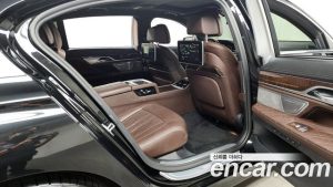 BMW 7-Series 750Li xDrive Design Pure Excellence Prestige 2020 года из Южной Кореи