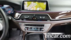BMW 7-Series 750Li xDrive Design Pure Excellence Prestige 2020 года из Южной Кореи