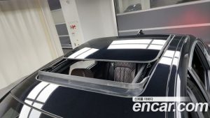 BMW 7-Series 750Li xDrive Design Pure Excellence Prestige 2020 года из Южной Кореи