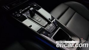 Porsche 911 CARRERA 4 GTS Cabriolet 2023 года из Южной Кореи