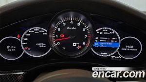 Porsche Panamera 4.0 Turbo 2020 года из Южной Кореи