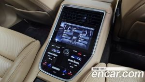 Porsche Panamera 4.0 Turbo 2020 года из Южной Кореи