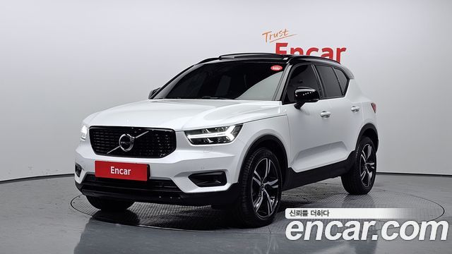 Volvo XC40 B4 R-디자인 2021 года из Кореи