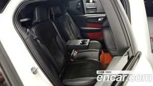 Volvo XC40 B4 R-디자인 2021 года из Южной Кореи