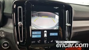 Volvo XC40 B4 R-디자인 2021 года из Южной Кореи