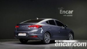 Hyundai AVANTE 1.6 2020 года из Южной Кореи