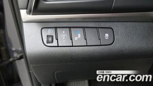 Hyundai AVANTE 1.6 2020 года из Южной Кореи