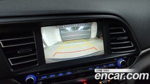Hyundai AVANTE 1.6 2020 года из Южной Кореи