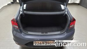 Hyundai AVANTE 1.6 2020 года из Южной Кореи