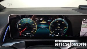 Mercedes-Benz GLB-Class GLB250 4MATIC 2020 года из Южной Кореи