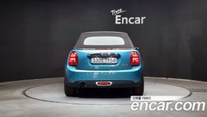 Mini Cooper Convertible DEFAULT 2019 года из Южной Кореи