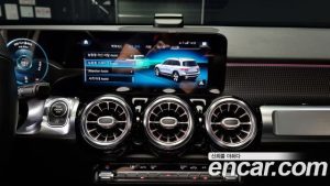 Mercedes-Benz GLB-Class GLB220 2021 года из Южной Кореи