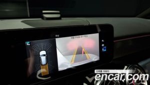 Mercedes-Benz GLB-Class GLB220 2021 года из Южной Кореи