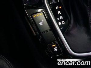 Kia Seltos Бензин 1.6 Turbo 2WD 2022 года из Южной Кореи
