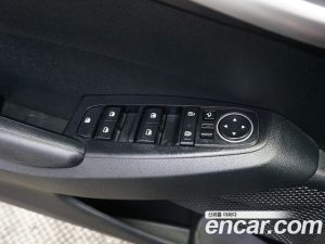 Kia Seltos Бензин 1.6 Turbo 2WD 2022 года из Южной Кореи