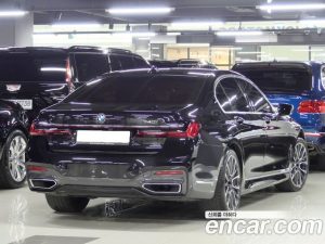 BMW 7-Series 740i M Sport 2020 года из Южной Кореи